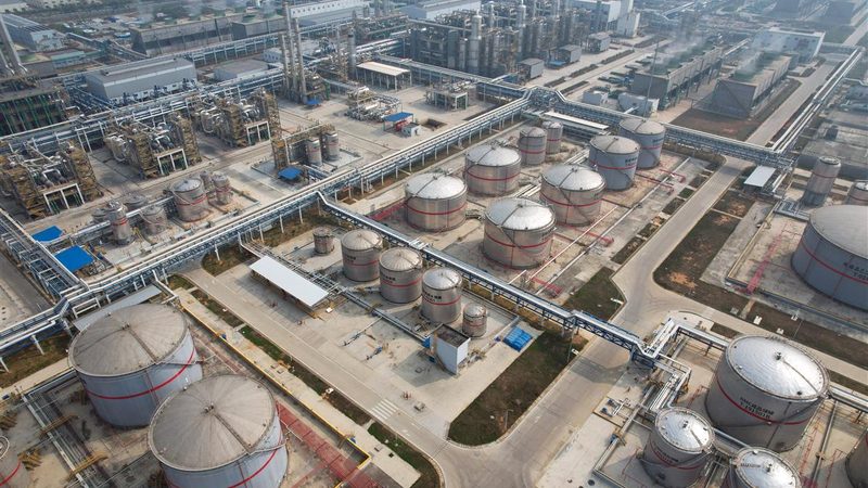 揭秘表面活性剂代理：条件、流程及关键考量